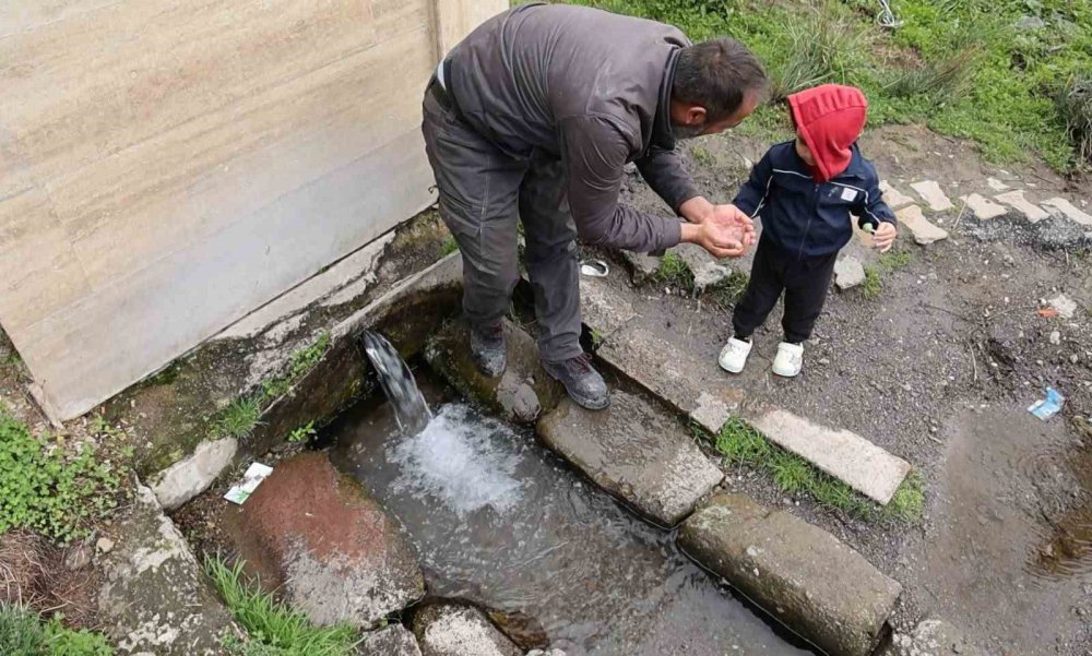 Aksaray’da yeraltından 'Sodalı Su' çıkıyor