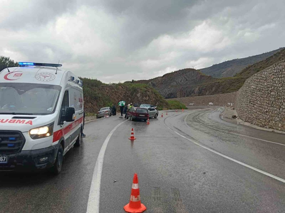 Konya’dan Yola Çıktı, Şeridinden Sapıp Dehşet Saçtı