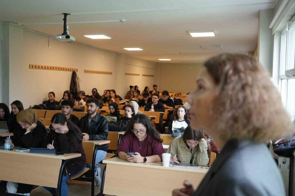 Üniversitelerde daha az ders, daha çok proje dönemi