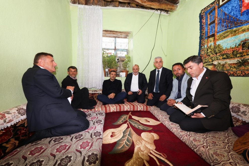 AK Parti Konya Başkanı Özgökçen: Gönül kazanmaya devam ediyoruz