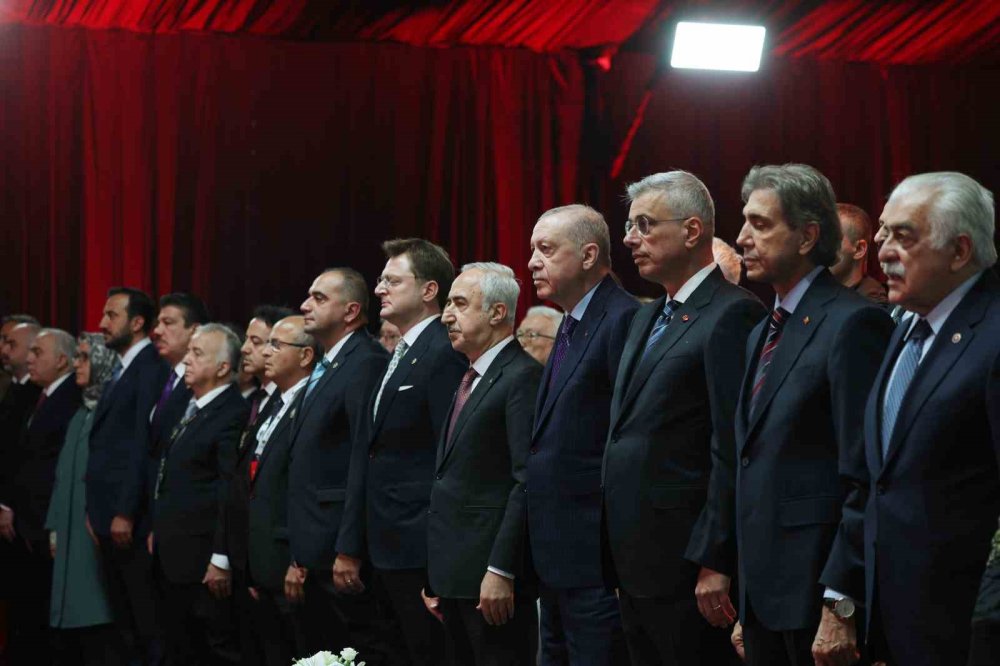 Cumhurbaşkanı Erdoğan müjdeyi verdi! Sağlık Bakanlığına 38 bin personel alınacak