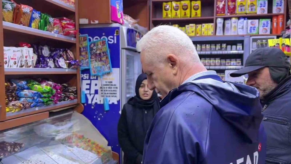 Ayazağa'da son durum! Vali Gül: Herkes evine gidene kadar biz buradayız