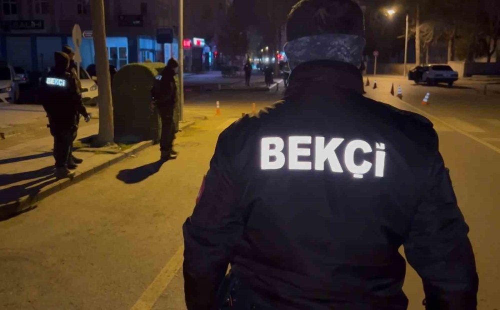 Aksaray'da araçlan ve şahıslar didik didik arandı