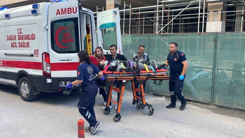 Karaman’da patpat devrildi! 8 zeytin işçisi yaralı