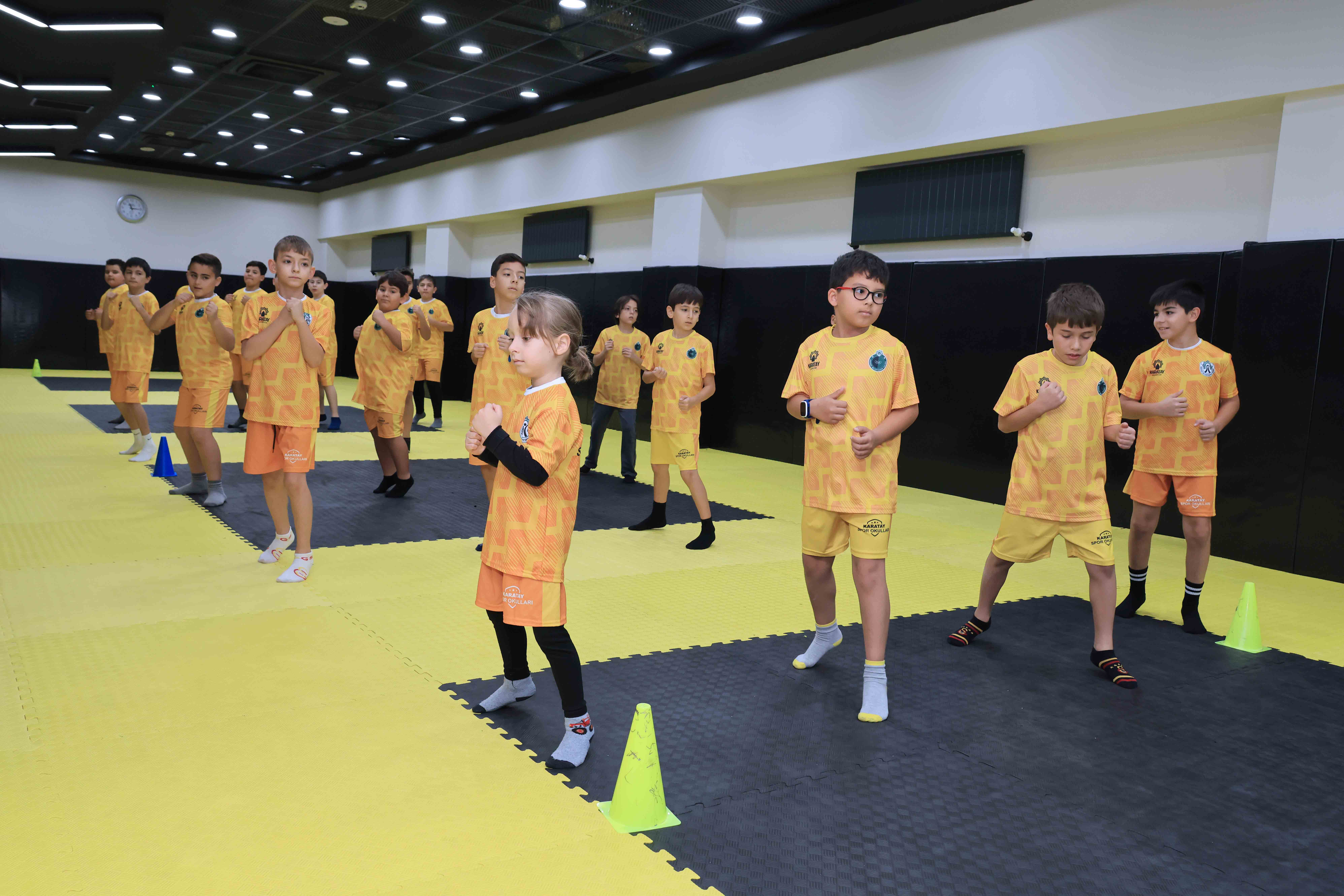 karatay-kis-spor-okullarina-yogun-ilgi-7.jpg