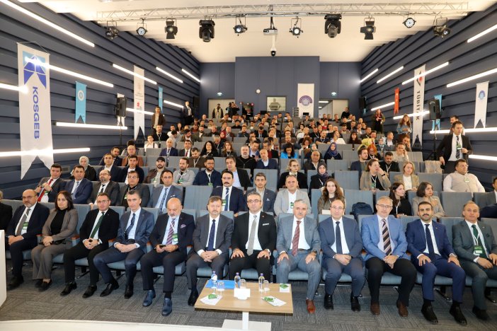 sanayinin-yesil-gelecegi-neude-konusuldu-1.jpg