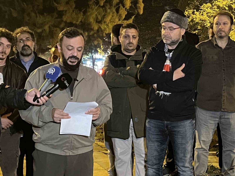 Eyüpsultanlılardan İBB’ye gece yarısı ağaç kesimi tepkisi