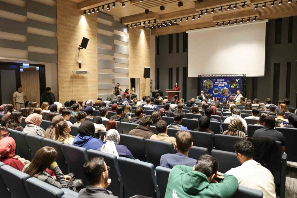 Selçuklu Gençlik Meclisi Türkiye'de bir markadır