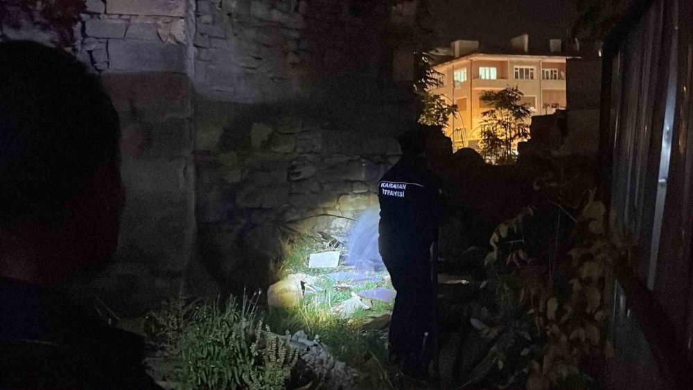 Tarihi Süleyman Bey Hamamı bahçesinde korkutan yangın