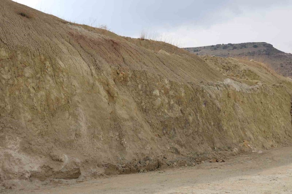 Ürgüp’teki Bu Fabrika Bentonit Madenini Milyon Dolarlık İhracata Dönüştürüyor