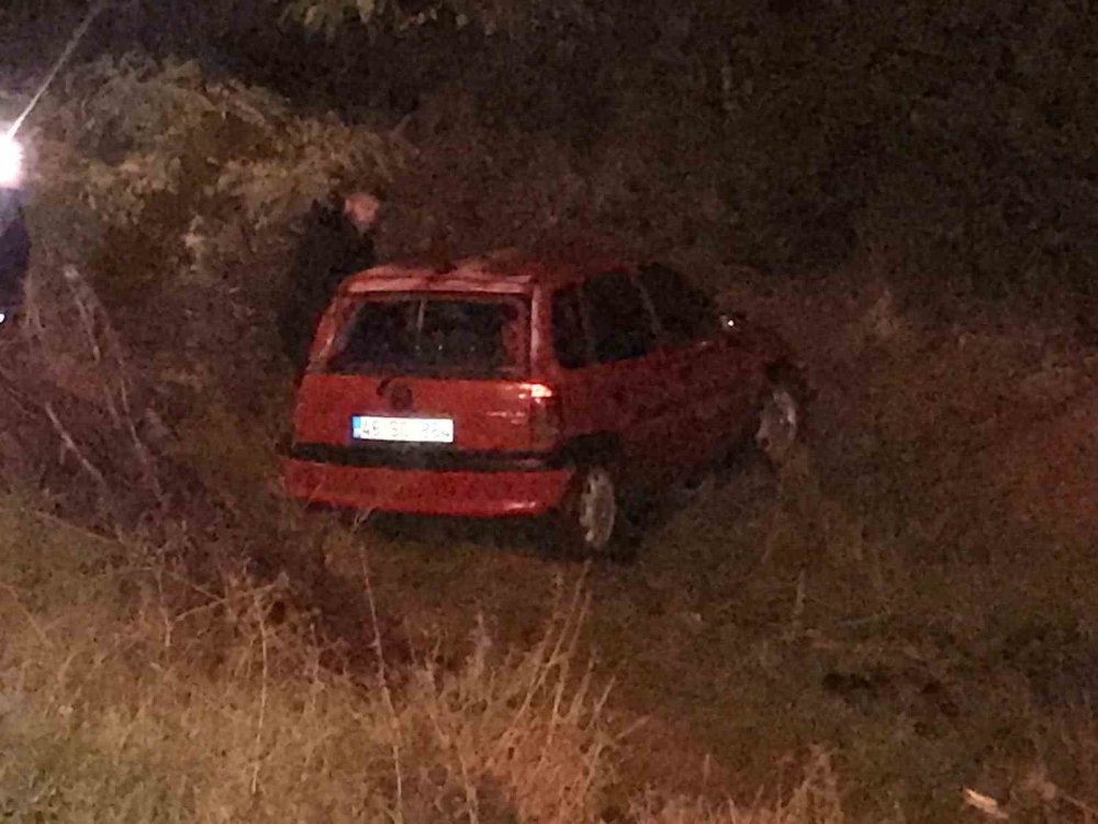 Ereğli’de tırın çarptığı otomobil şarampole yuvarlandı!