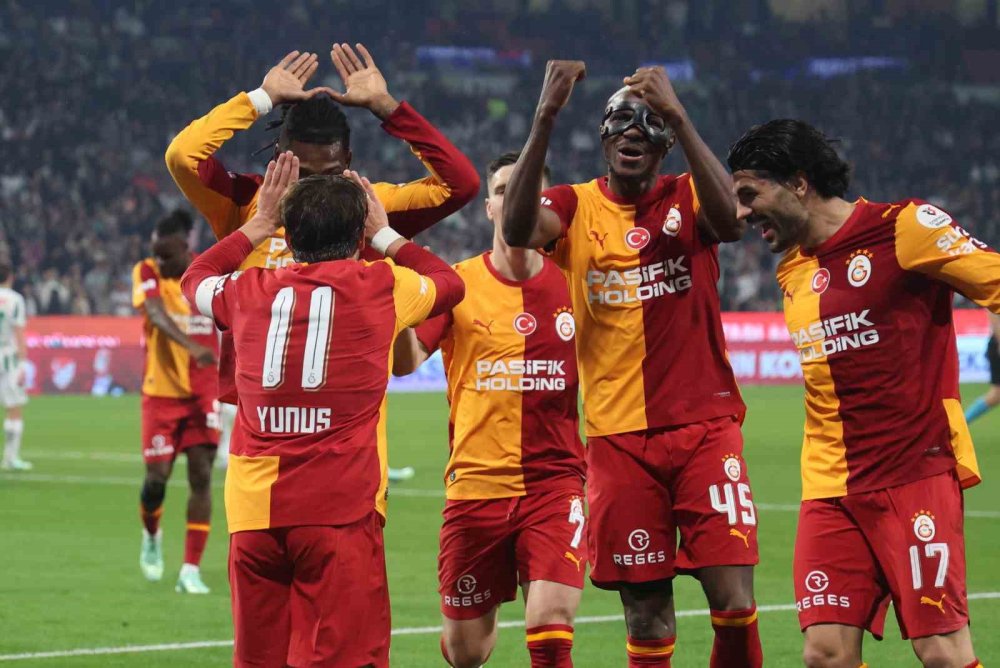 Konyaspor Evinde Yaralandı: Galatasaray Konya’dan 4 Golle Döndü