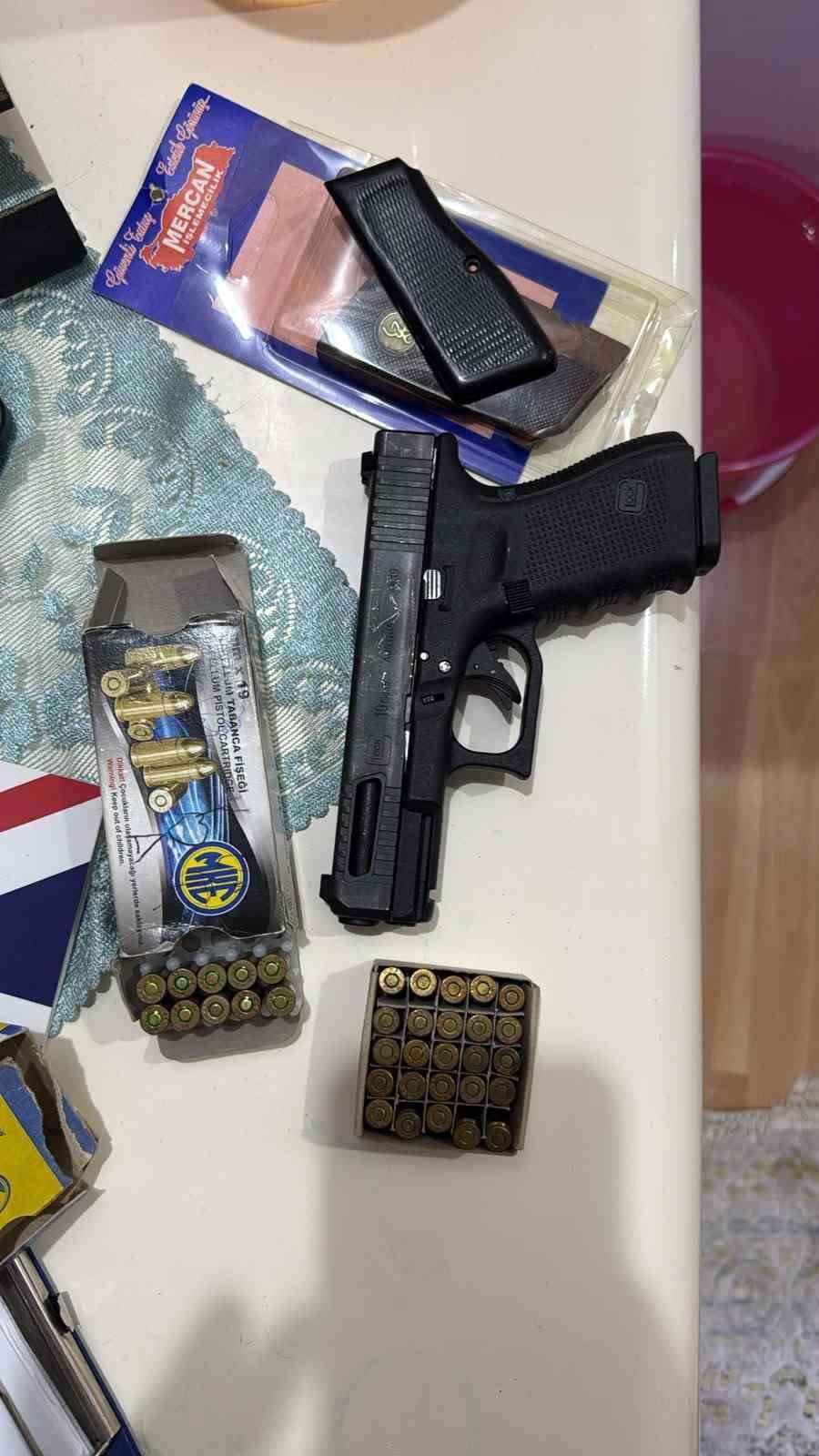 Çirkinler'e Nevzat Aydın'a çattı paket oldu