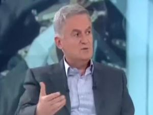 'Zekeriya Öz, uygunsuz görüntüler gösterdi'