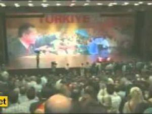 15 Eylül 2002: Erdoğan'ın ayakta alkışlanan konuşması