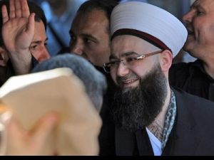 Cübbeli Ahmet Hoca'dan Ahmet Davutoğlu'na Dua