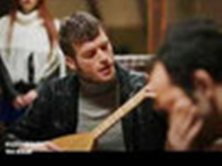 Ünlü sanatçıdan Tatlıtuğa teklif