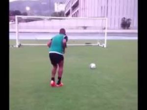 Böyle penaltı taktiği görmediniz