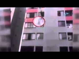 Hayalet mi göz yanılması mı?