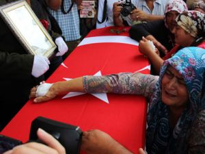 Şehit annesi: 'Devlet ve millet sağ olsun'