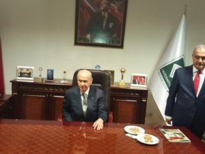 Bahçeli: 'Şu TRT'yi alın bakalım'
