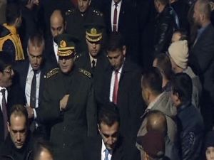 Şehit astsubay Erdem Ertan’ın evine taziye ziyaretleri