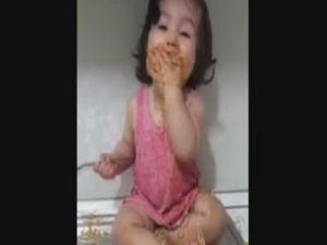 Makarna böyle yenir