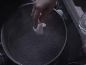 ‪#‎birömüryaşatmayın‬  ‪#‎kadınaşiddetehayır‬