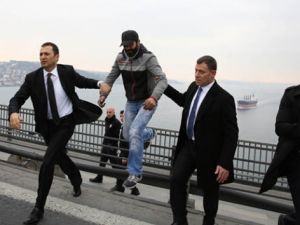 İntihar etmek isteyen genci Cumhurbaşkanı engelledi