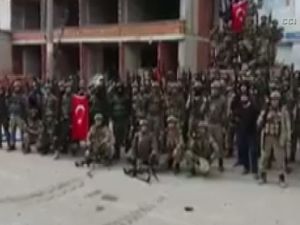 Güvenlik güçleri Cizre'yi ‘komando marşı’ ile inletti