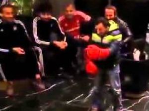 Köksal Baba, Beşiktaşlı Günay'ı Dövdü