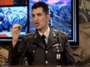 Albay Sur şehidini anlattı, izleyenler gözyaşlarını tutamadı