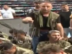 Türkiye o binbaşıyı konuşuyor