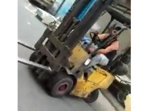 İş makinesiyle drift izlenme rekorları kırıyor