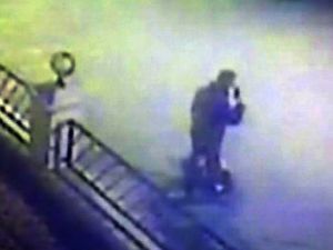 Eski eşin dehşet saçtığı anlar kamerada