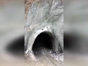 Yusufeli Barajı inşaatında tünelin çökme anı kamerada