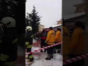 Konya'da bir camide göçük: YARALILAR VAR