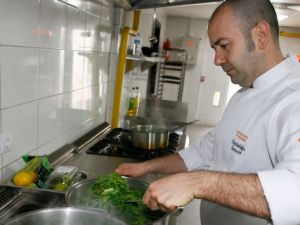Ege otları restoranların menülerini süslüyor