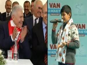 Erdoğan'ın taklidini yapan Vanlı çocuk gülme krizine soktu