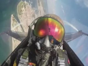 SOLOTÜRK’ün kabin içi görüntüleri nefes kesti