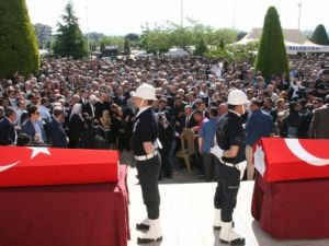Başsavcı Alper ve makam şoförü Akşehirli’ye gözü yaşlı veda
