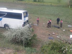 Katliam gibi kaza: 8 ölü, 32 yaralı