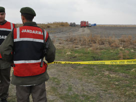 Konyada askeri uçak düştü