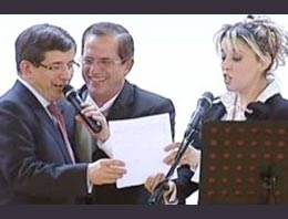 Davutoğlunu hiç böyle görmediniz