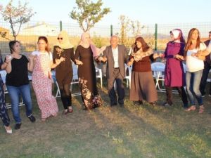 Evlendikten 47 yıl sonra düğünlerini yaptılar