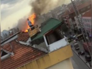 Güngören'de yangın paniği