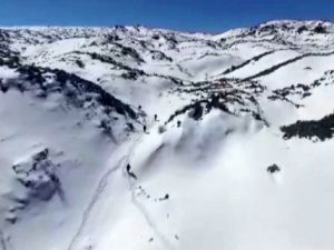 Mehmetçik kar kış dinlemiyor!