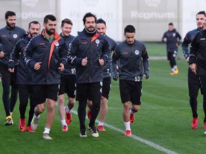 Atiker Konyaspor'da Antalya kampı