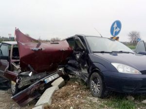 Adana'da trafik kazası: 6 yaralı