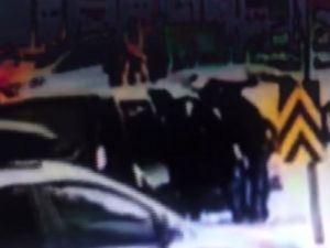 İstanbul’un göbeğinde güpegündüz kız kaçırdılar